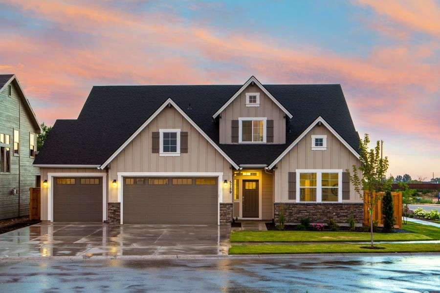 Luxury home real estate