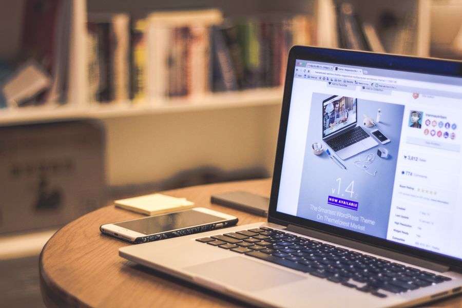 Website design screen